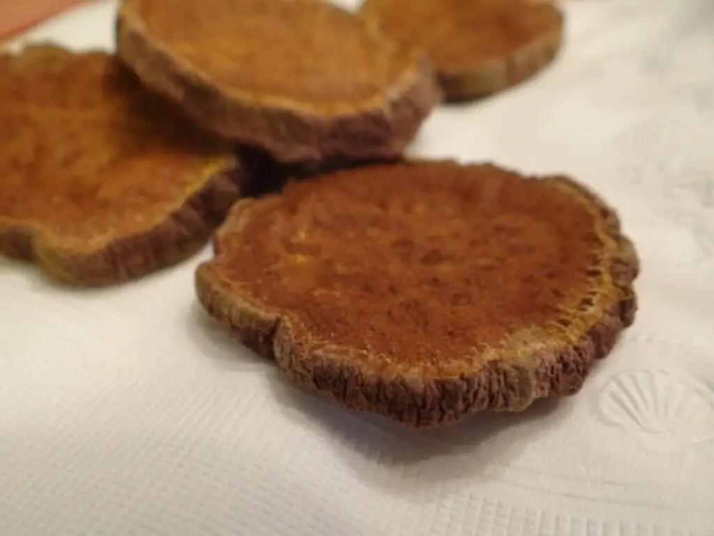 Dehydrated Sweet Potato Chews for dogs.